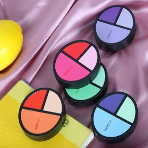 الملاذ الآمن لعدساتك 👁️✨  علبة عدسات